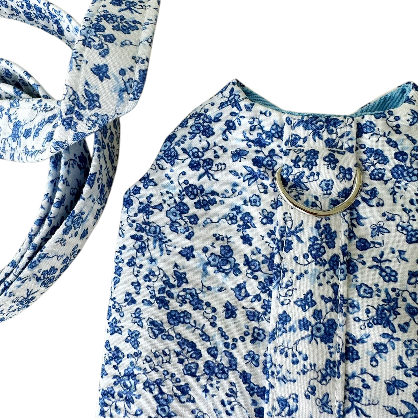 Blue Floral Toile Leash